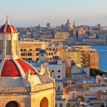Independence Malta