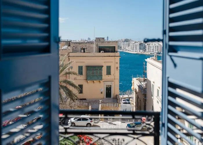 Independence Malta דירה