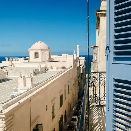 Independence Malta *