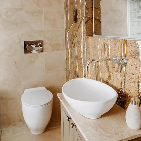 Independence Malta Lägenhet